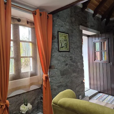 Casa Rosa * Camacha (Madeira)